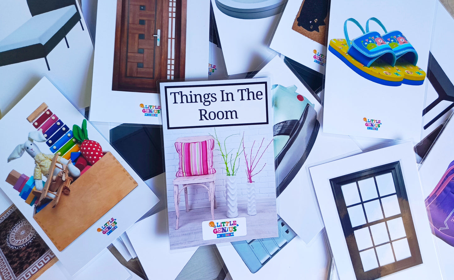 Things in the Room – Real Picture Flashcards (30 Cards | Language-Free | 4×6 inches)